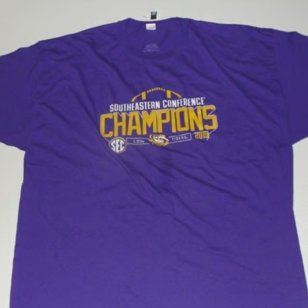Men's 3XL LSU Tigers championship 2019 t-shirt Louisiana State Univ purple gold